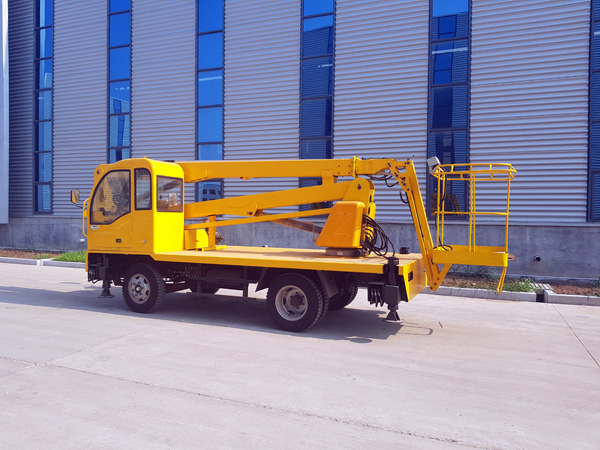 �������۱�ʽҺ�������C