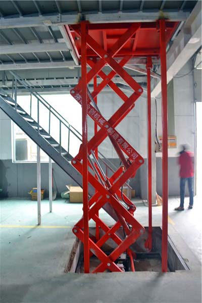 �̶�����Һ������ƽ�_